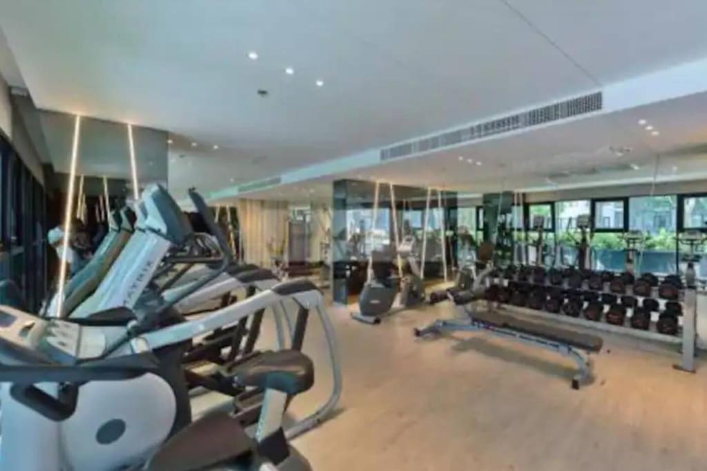 The Base Central Pattaya Quiet King-Bed With Infinity Pool & Free Netflix Exterior foto