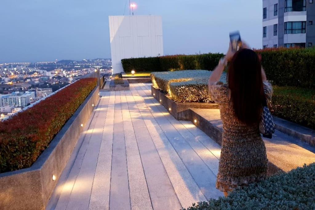 The Base Central Pattaya Quiet King-Bed With Infinity Pool & Free Netflix Exterior foto